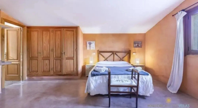 Cottage in Pollensa With Private Pool, Prenota Casa vacanze Ville a Maiorca, Villa