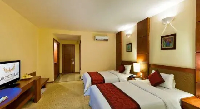 Трёхместный семейный номер Deluxe Muong Thanh Dien Chau Hotel
