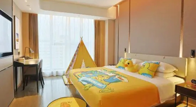 Семейный люкс с 2 комнатами Atour Hotel (Tai'an Taishan Scenic Pangu Tiandi)