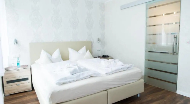 PIEPers Hotel Garni, Забронировать Отель Бад-Лар Северный Рейн-Вестфалия
