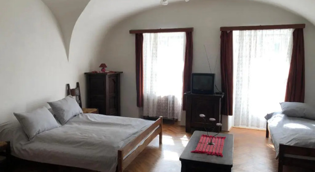 Апартаменты Цокольный этаж Apartman Bécsi utca