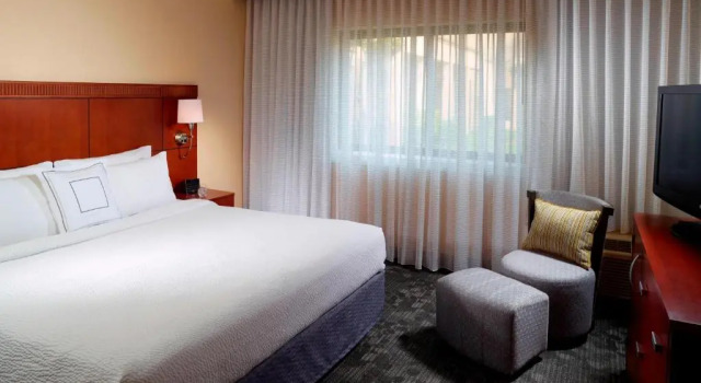 Люкс Courtyard by Marriott Atlanta Duluth/ Gwinnett Place