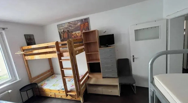 Voltastraße 22, Book Hostel Hostels in Hannover, Hostel