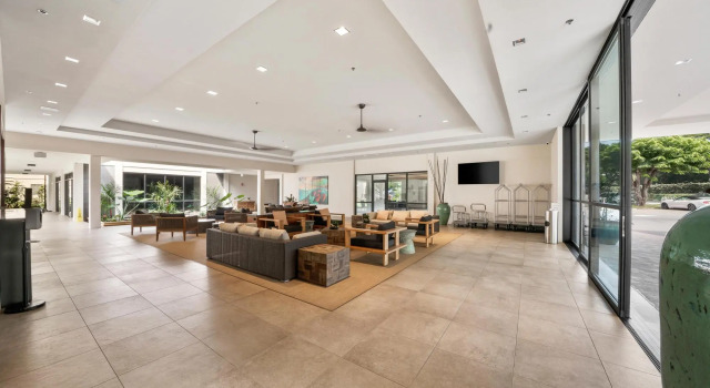 Valley Isle 206 in Lahaina