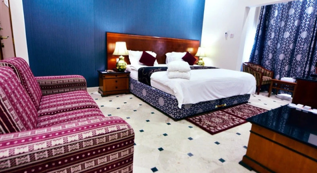 Двухместный номер Deluxe с балконом Al Bahjah Hotel