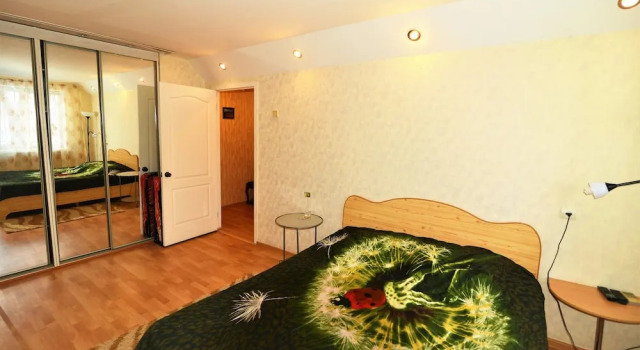 Megapolis Apartments on Fridrikha Engelsa street 65 – apt 3, Prenota Appartamento Hotel a Central Russia con parcheggio, Parcheggio