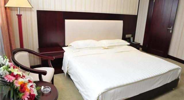 Kunming Greenlake View Hotel, Prenota Hotel Wuhua District Kunming