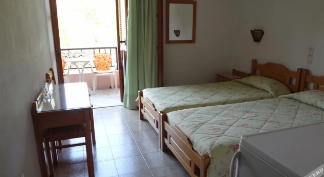 Galini Pension, Rezervasyon Otel Iraion Yunanistan