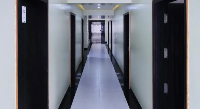 Hotel Yash Executive