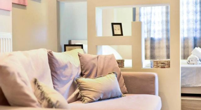 Luxury Suite With Pool 'by DiCar Properties', Rezerwuj Hotel Hotele w Patras z basenem, Basen