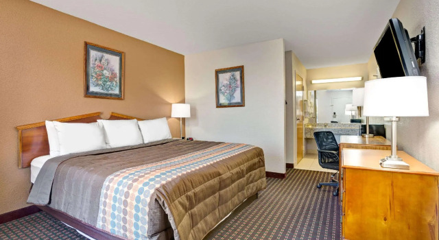 Двухместный номер Standard Days Inn by Wyndham Hernando