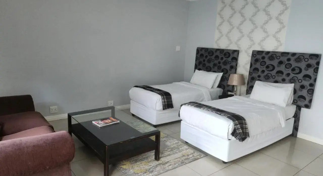 La Tranquillite, Boek Hotel Randburg 