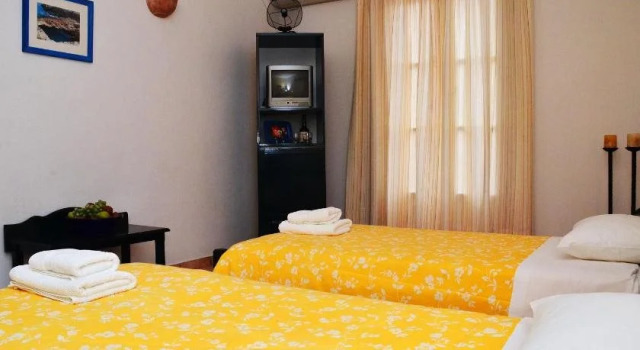Petros Rooms, Prenota Hotel Koufonisia Cicladi