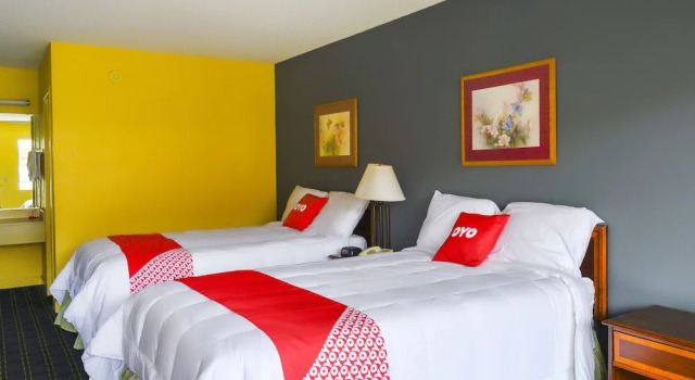 Четырёхместный номер Premium OYO Hotel Williamston
