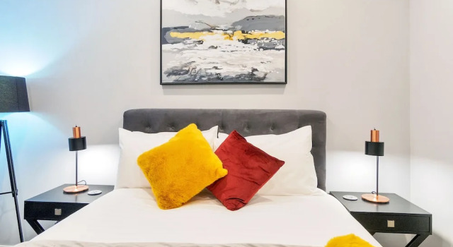 Chic & Stylish Apartment with Parking, Забронировать Апартаменты/квартира Отели Окленда с парковкой, рядом с Парк Окленд-Домен, Парковка