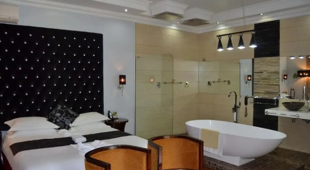 Staybridge Riverside & Spa, Book Ferieresort 3-stjernede hoteller i Francistown, 3*