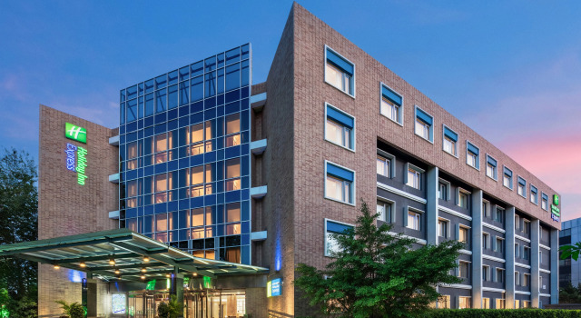 Holiday Inn Express Beijing Shangdi by IHG