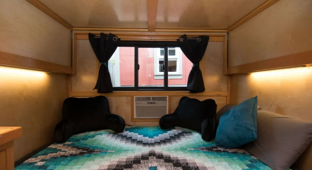 Caravan- The Tiny House Hotel, Забронировать Отель Портленд Willamette Valley
