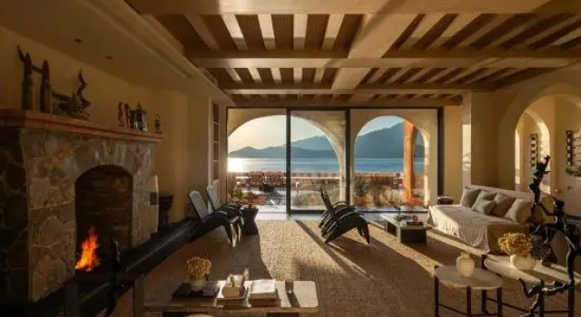 Кровать в общем номере с 6 комнатами Mengyuan Bian Seaview Private Hot Spring Vacation Courtyard