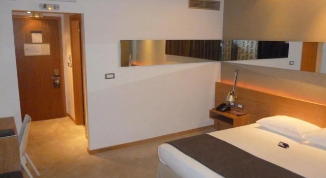 Casino Xanthi, Rezerwuj Hotel Hotele w Ksanti z basenem, Basen