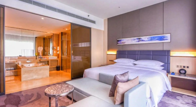 Полулюкс Four Points by Sheraton Guangdong, Heshan
