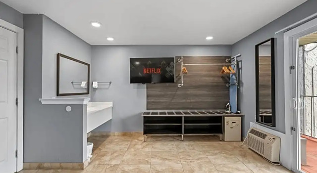 Номер Standard c 1 комнатой Celebration Suites