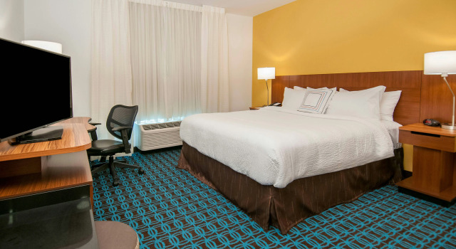 Fairfield Inn & Suites by Marriott LaPlace, Boek Hotel Hotels in Missouri met zwembad, Zwembad