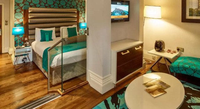 Двухместный люкс Hotel Indigo Edinburgh by IHG