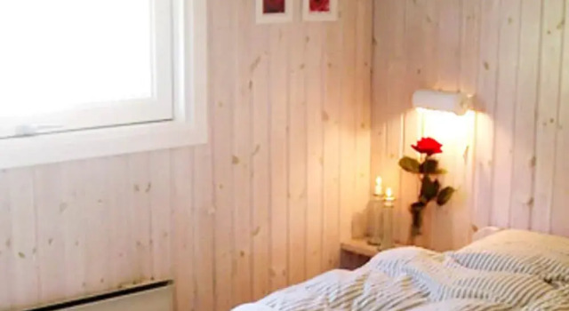 Splendid Holiday Home in Dronningmolle near Beach