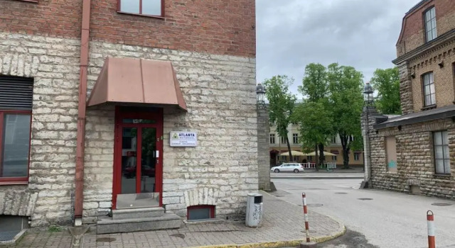 Rotermanni Hostel 4Floor No Lift, Rezervovat Hostel Hotely v Harjumaa s parkováním, Parkování