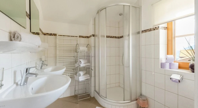 Апартаменты Lovely Apartment in Hainzenberg