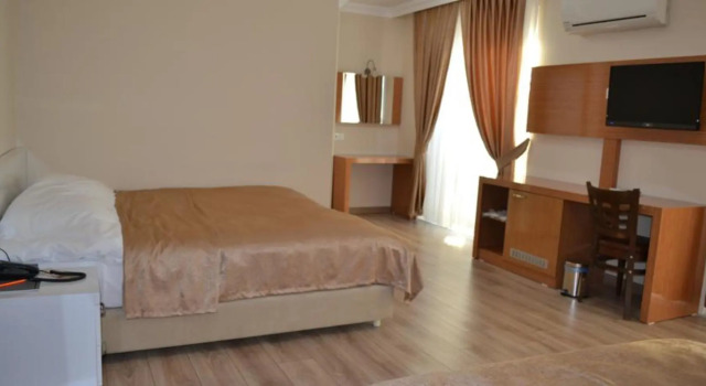 Dosemealti Otel