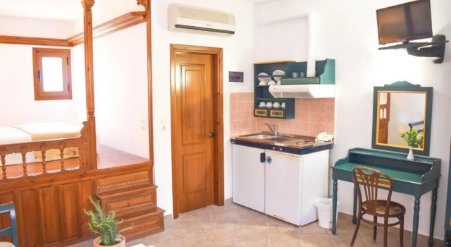Студия Superior Astron Hotel