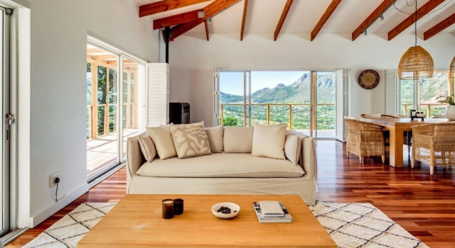 Коттедж Eco Villa w Garden and Sauna Mountain View Villa