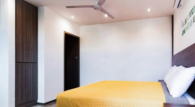~ Private CONDO in Awesome Complex ~ POOL + ROOFTOP Lounge ~ Walk to 5ª Avenida & Beach!, Забронировать Отель Плая-дель-Кармен Кинтана-Роо, рядом с Пляжный клуб Mamitas