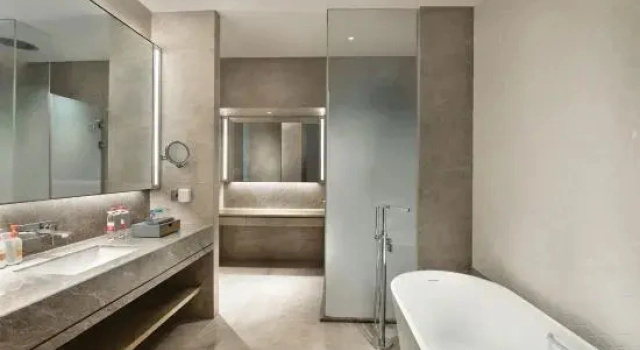 Двухместный люкс Crowne Plaza Hangzhou Science City by IHG