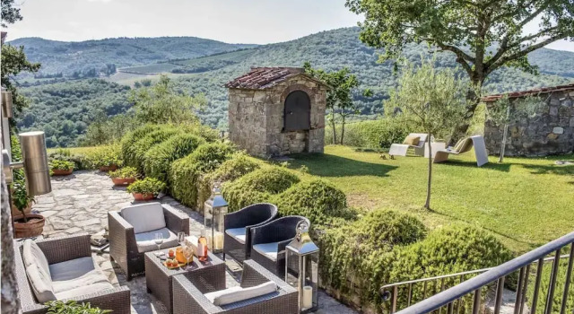 Вилла Le Pratola Luxury Villa
