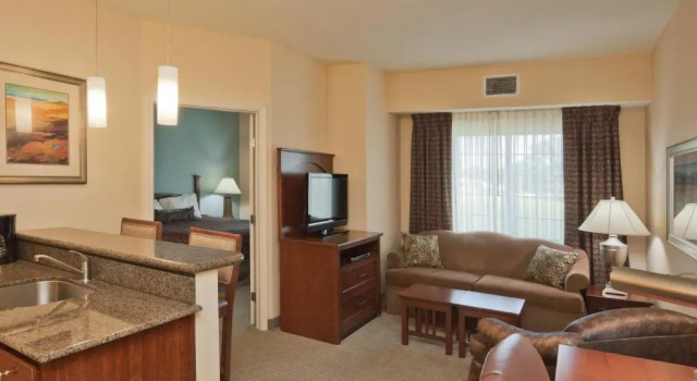 Одноместный люкс c 1 комнатой Staybridge Suites Lafayette by IHG