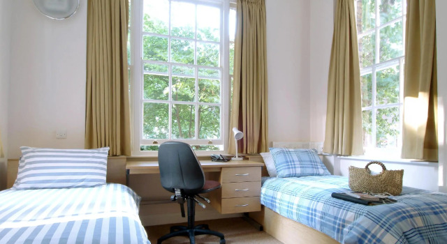 Двухместный номер Standard LSE Passfield Hall