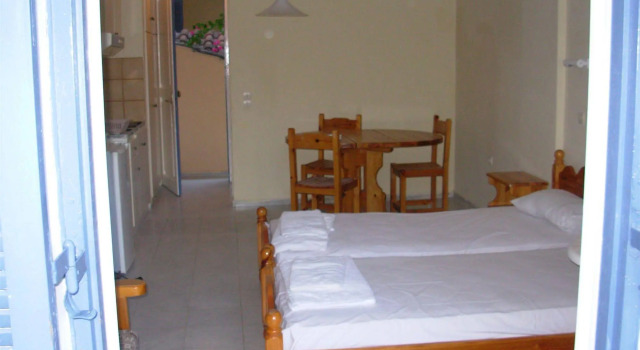 Louisa Apartments, Buchen Sie Ferienwohnung Póros 