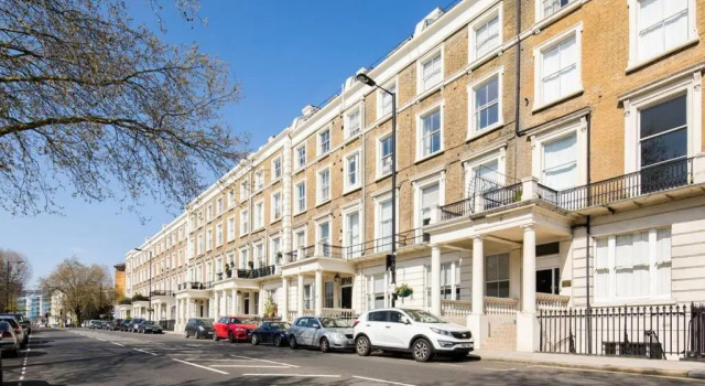 Large and Luxurious 2B 2B flat nr Paddington