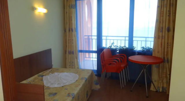 Полулюкс с балконом и с видом на море Hotel Evridika