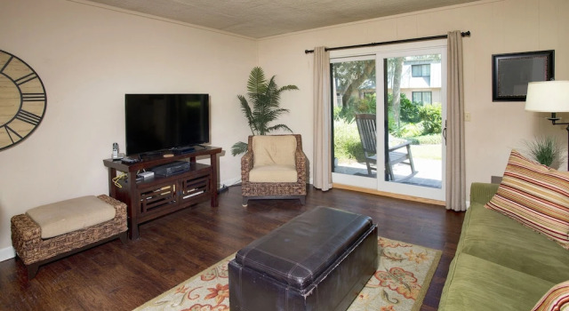 New Listing! Updated At Oceanfront Complex 2 Bedroom Condo