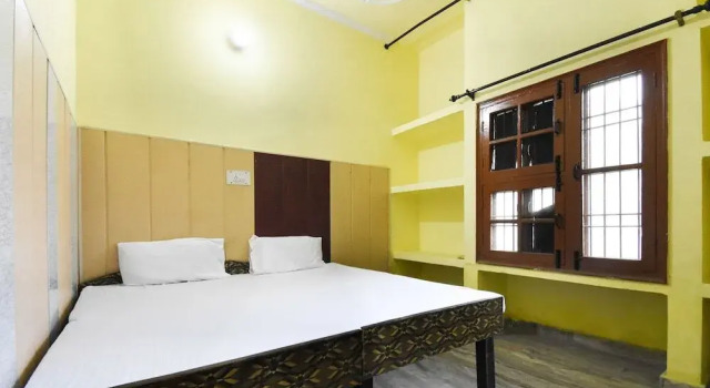 Hotel Kohinoor Park by OYO Rooms, Забронировать Отель Таннасар штат Харьяна