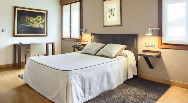 Двухместный номер Standard Hostal Izar-Ondo