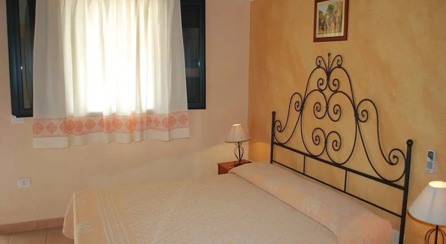 Agriturismo Gulunie a 800 mt dal mare, 预订 酒店 奥罗塞伊 Gulf of Orosei