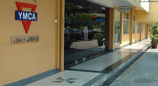 YMCA Kuala Lumpur, Забронировать Отель Отели Куала-Лумпура 3 звезды, рядом с Сады Lake Gardens, 3*