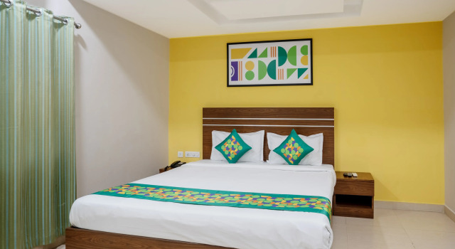 Номер Deluxe Treebo Pride Inn Raidurg