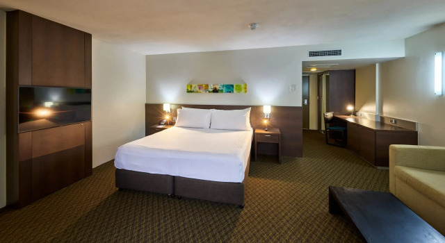 Двухместный номер Premium Cairns Harbourside Hotel