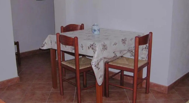 Appartamento in Orosei in villa delle Arance 300mt dalla spiaggia, Забронировать Апартаменты/квартира Орозеи Залив Орозеи